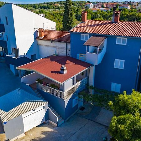 Apartman Ana Stinjan Exterior photo